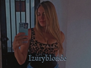 Izuryblonde