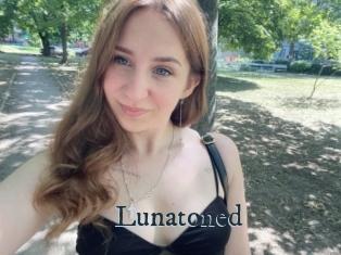 Lunatoned